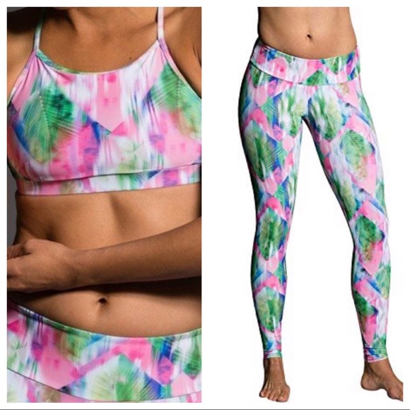 Onzie Tops - FINAL SALE NWT ONZIE HOT YOGA SET